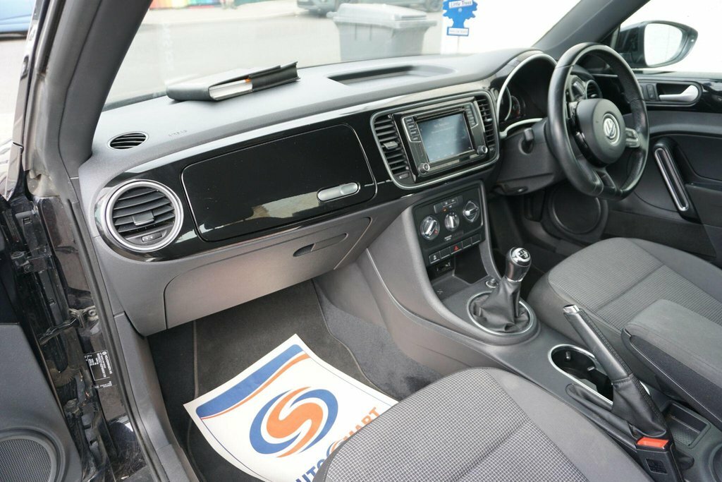 Volkswagen Beetle 2.0 Tdi Bluemotion Tech White #12