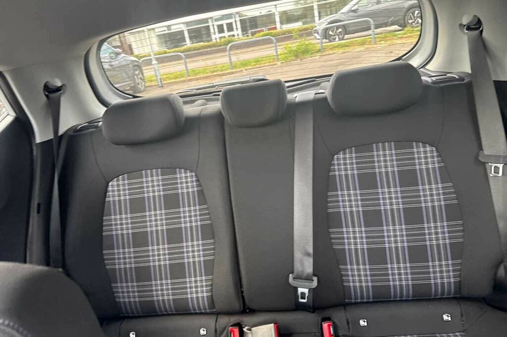 Hyundai I10 1.0 Advance Plus Pack Red #31