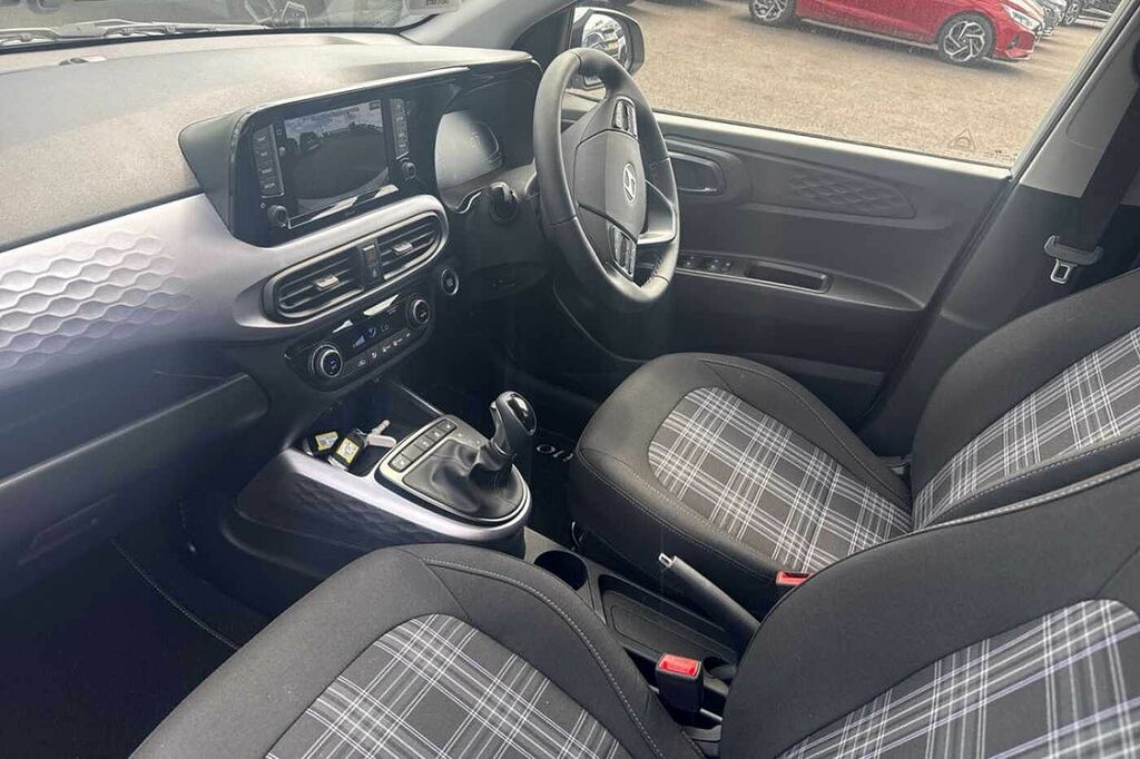 Hyundai I10 1.2 79 Premium Nav Grey #2