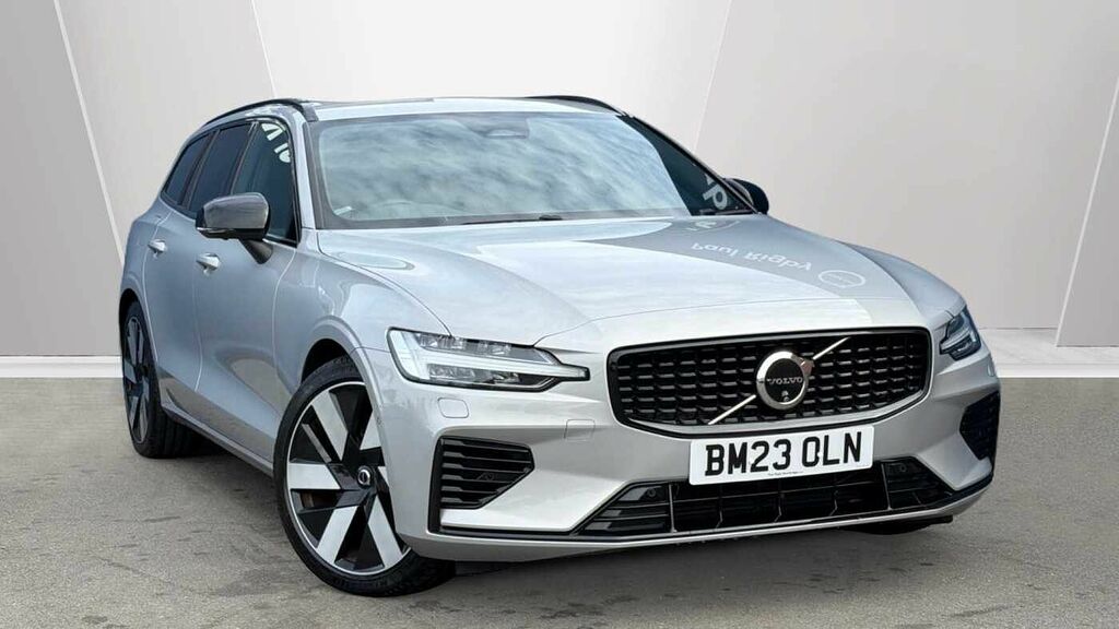 Volvo V60 2.0 B3 Mhev Plus Dct Euro 6 Ss  #1