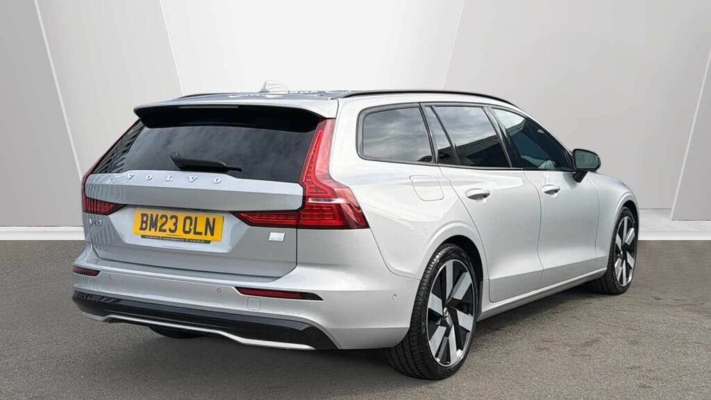 Volvo V60 2.0 B3 Mhev Plus Dct Euro 6 Ss  #2