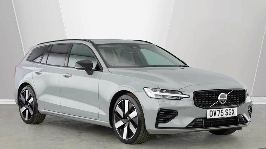 Volvo V60 T8 449Bhp Ultra Dark Awd Plug-in Hybrid - Panor Grey