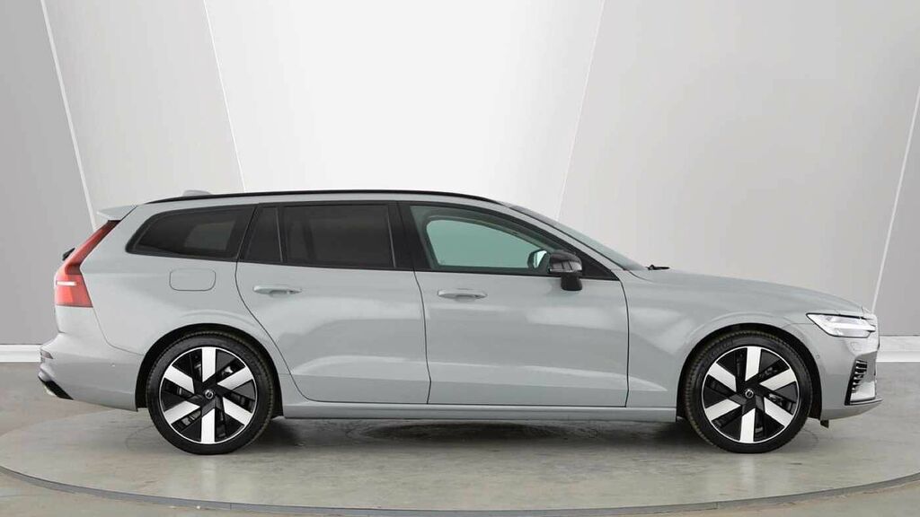 Volvo V60 T8 449Bhp Ultra Dark Awd Plug-in Hybrid - Panor Grey #2