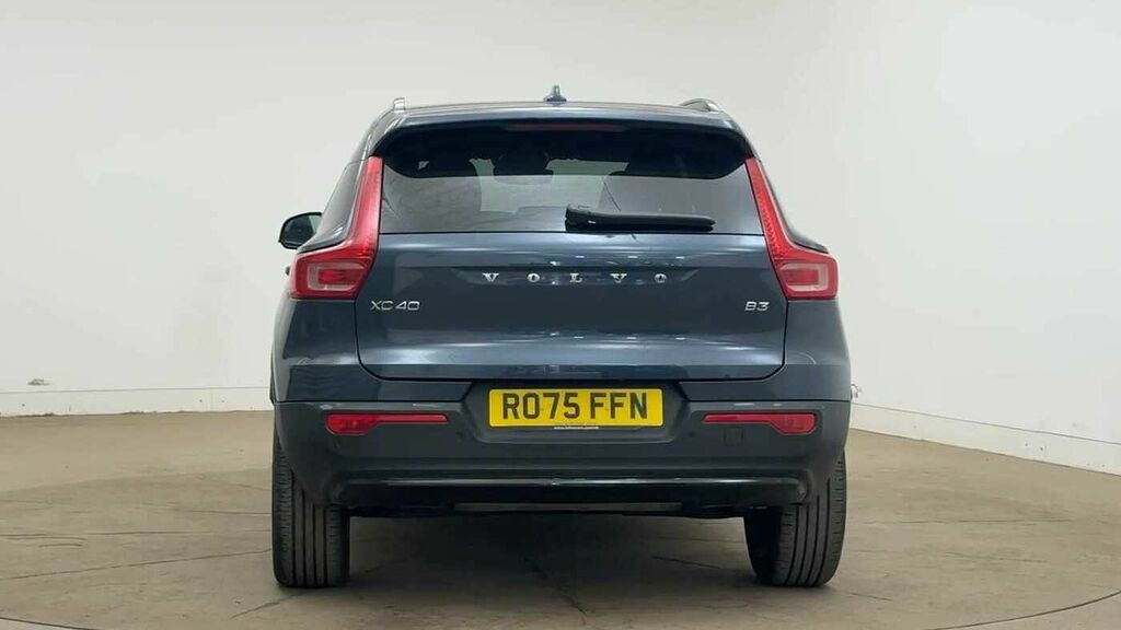 Volvo XC40 Plus, B3 Mild Hybrid, Dark Blue #4