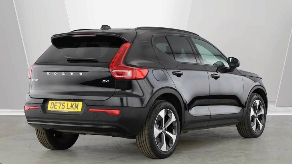 Volvo XC40 Plus, B4 Mild Hybrid, Dark Black #3