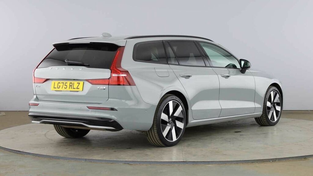 Volvo V60 Ultra, T8 Awd Plug-in Hybrid, Dar Grey #3