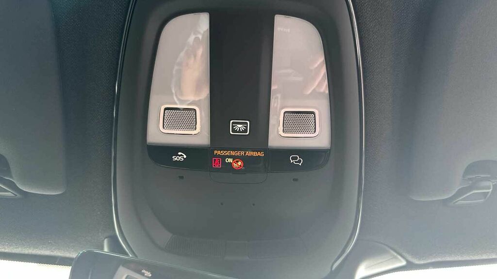 Volvo XC40 2.0 B4p Plus Dark Estate Black #24