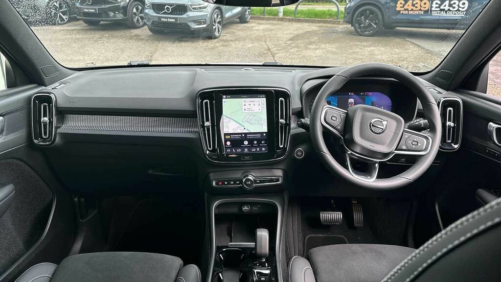 Volvo XC40 2.0 B3p Plus Dark Blue #5