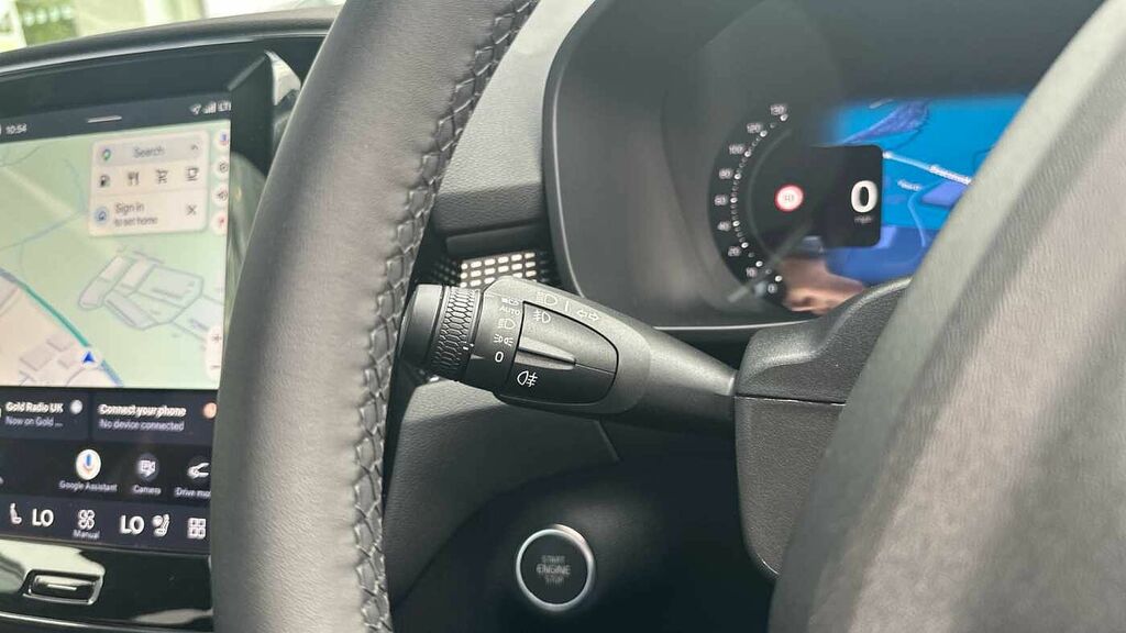 Volvo XC40 2.0 B4p Plus Dark Estate Black #16