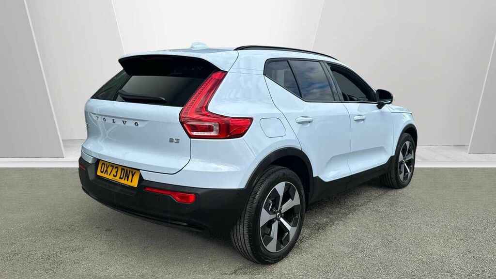 Volvo XC40 2.0 B3p Plus Dark Blue #2
