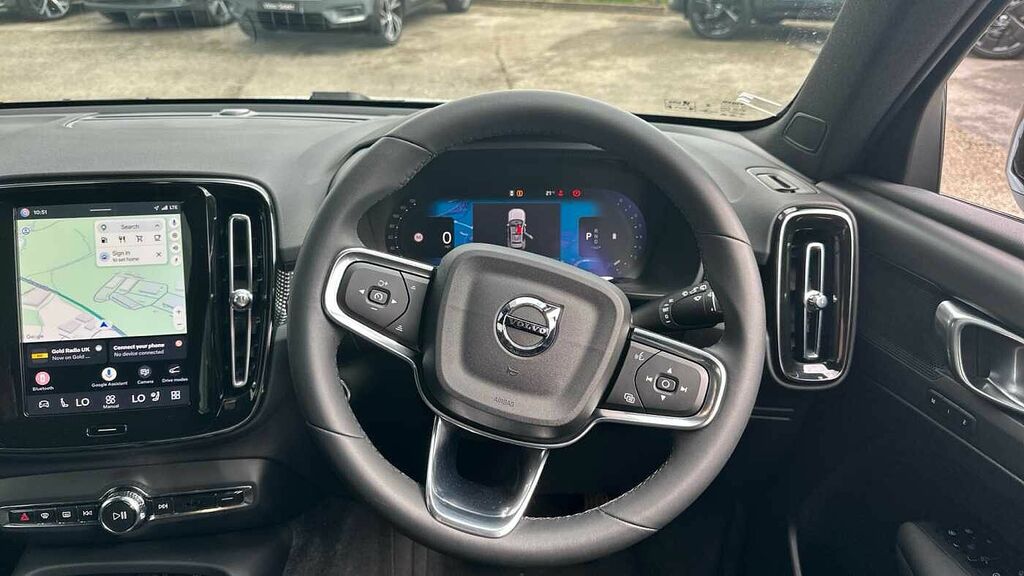 Volvo XC40 2.0 B4p Plus Dark Estate Black #10