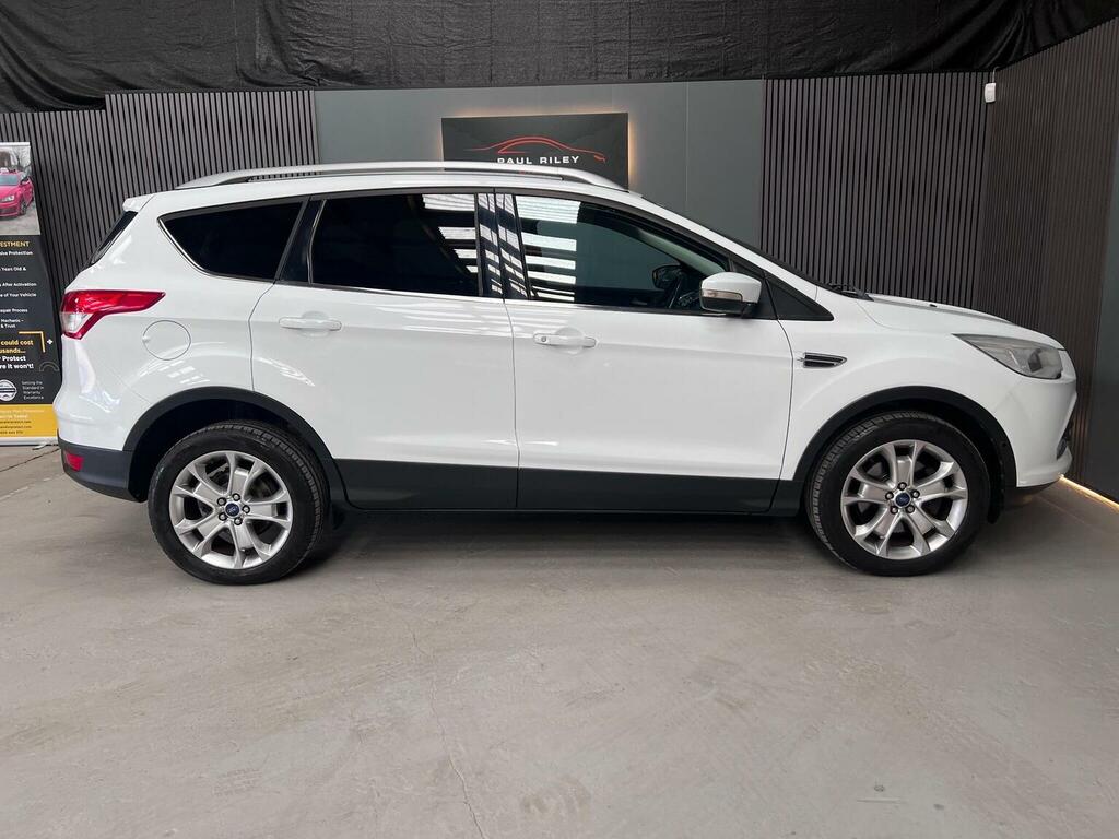 Ford Kuga 2.0 Tdci Titanium Awd Euro 5 White #4