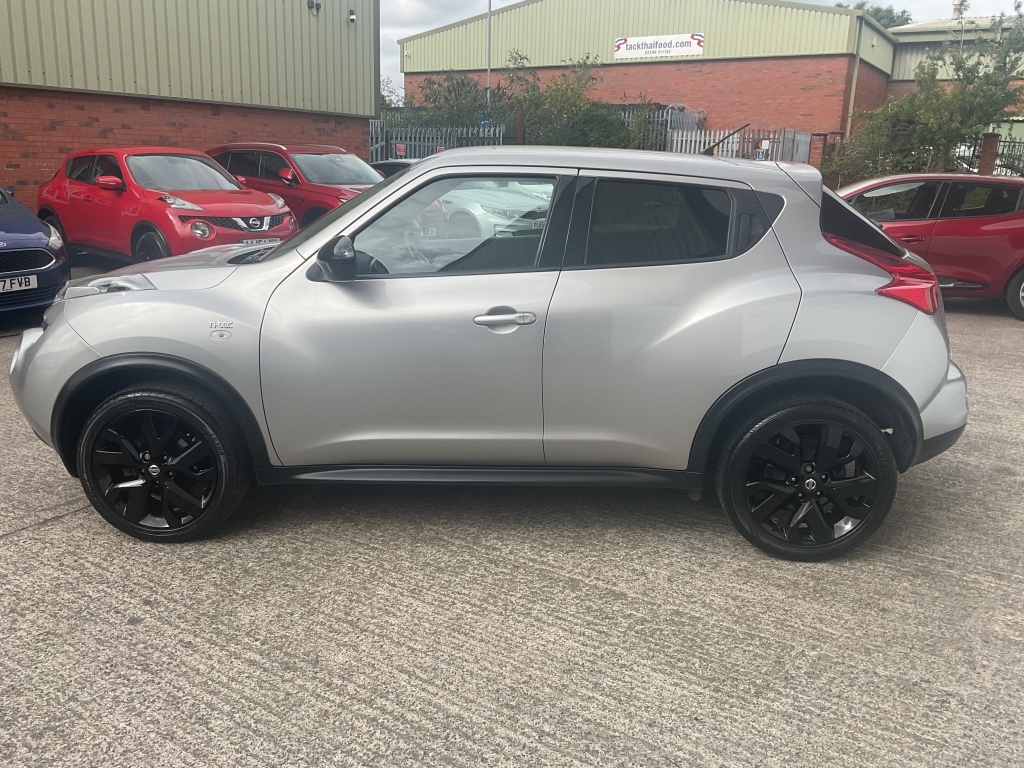 Nissan Juke Hatchback 1.6 N-tec Silver #3