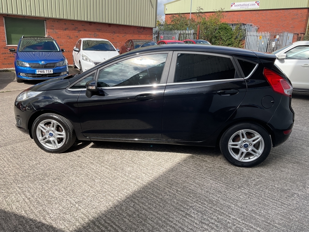 Ford Fiesta Hatchback 1.2 Zetec Black #3
