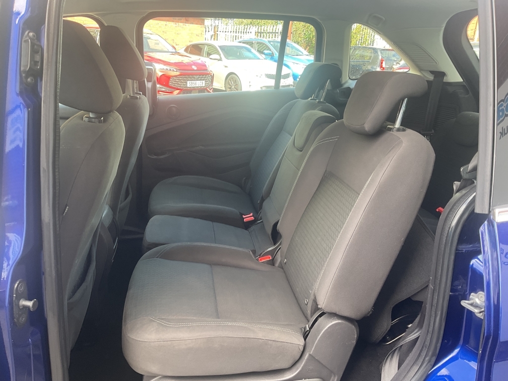 Ford Grand C-Max 1.5 Tdci Titanium Grey #19