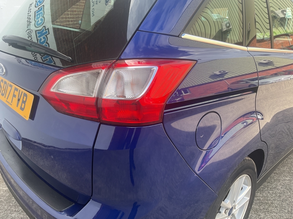 Ford Grand C-Max 1.5 Tdci Titanium Grey #24