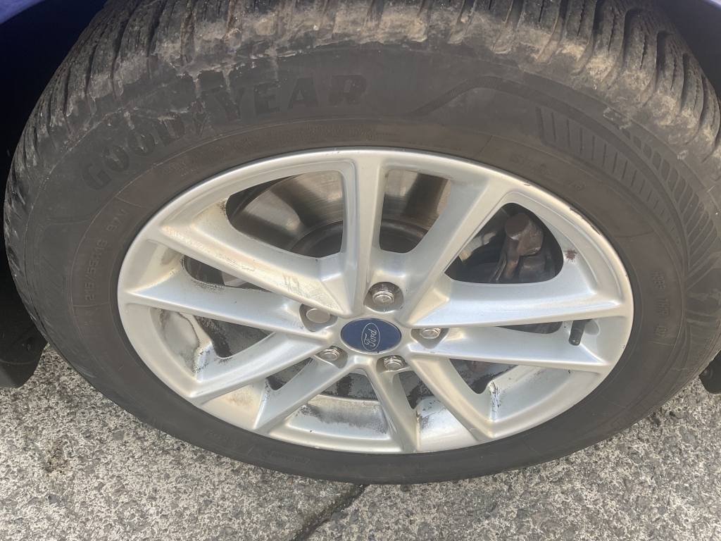 Ford Grand C-Max 1.5 Tdci Titanium Grey #26