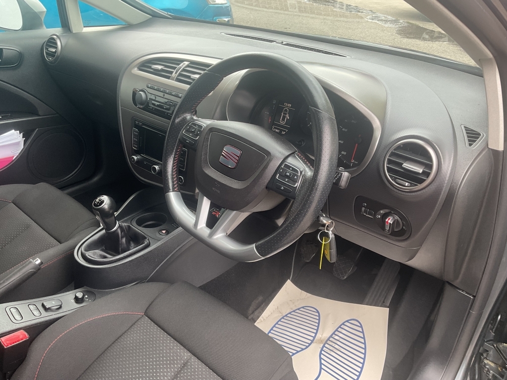 Seat Leon 1.6 Cr Tdi Ecomotive Se Copa 103 Bhp Silver #8