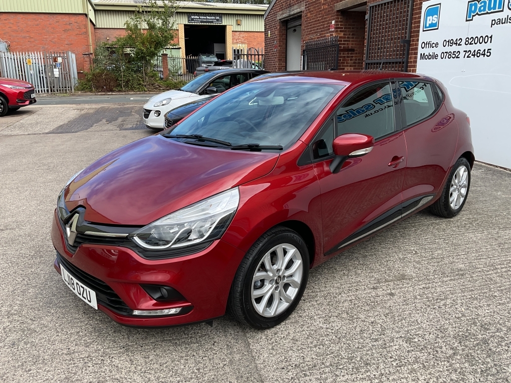 Renault Clio Hatchback 1.1 Dynamique Nav Red #2
