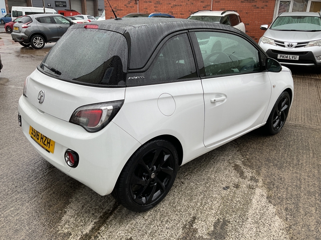 Vauxhall Adam 1.2 Energised White #4