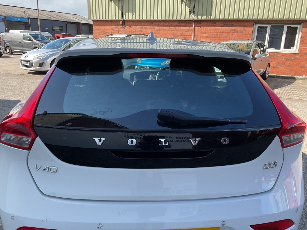 Volvo V40 1.6 D2 Es Euro 5 Ss Brown #23