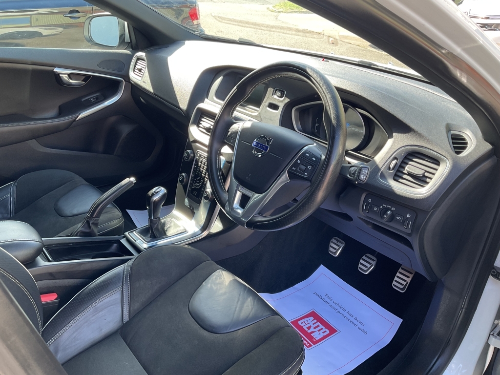 Volvo V40 1.6 D2 Es Euro 5 Ss Brown #8