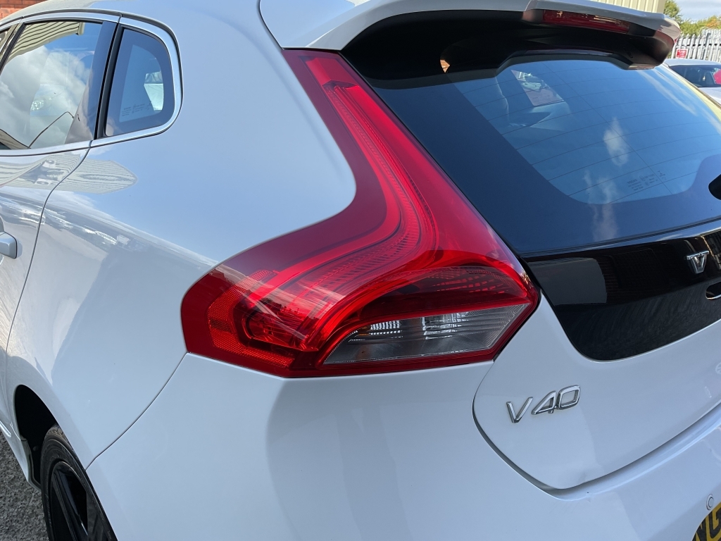 Volvo V40 1.6 D2 Es Euro 5 Ss Brown #30