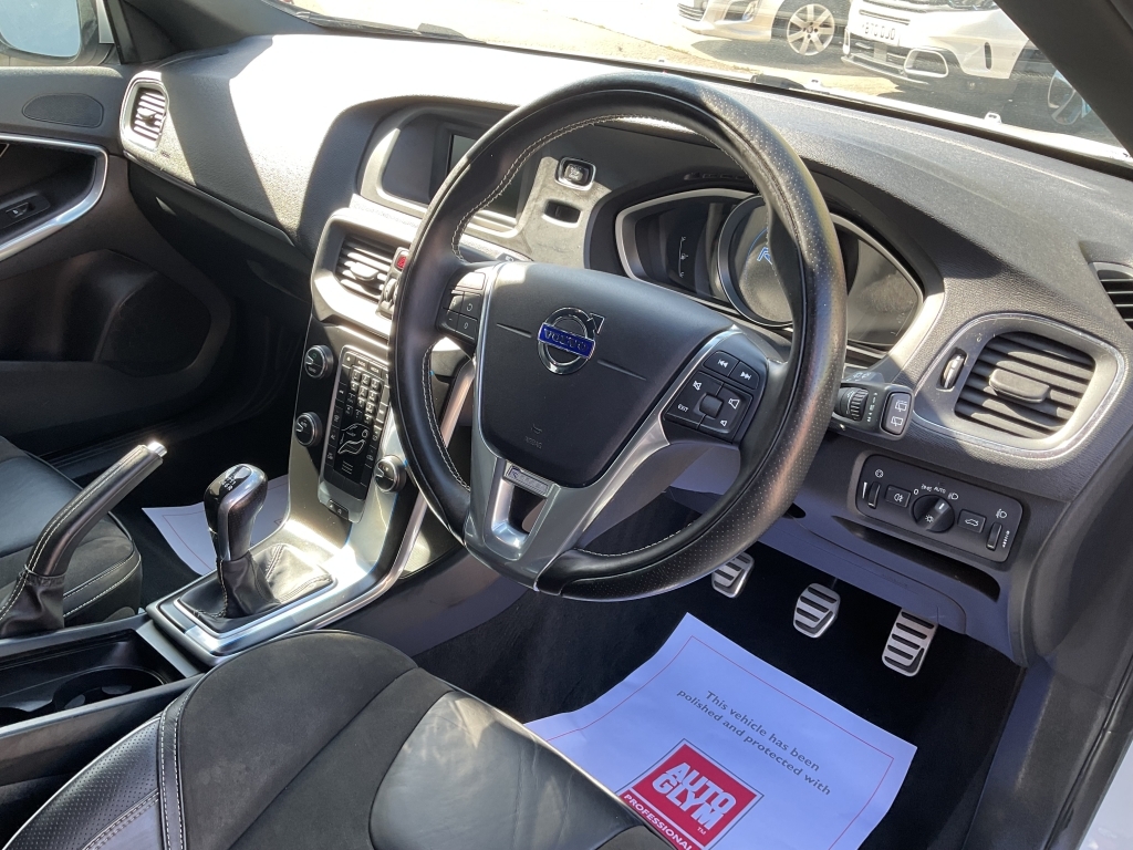 Volvo V40 1.6 D2 Es Euro 5 Ss Brown #9