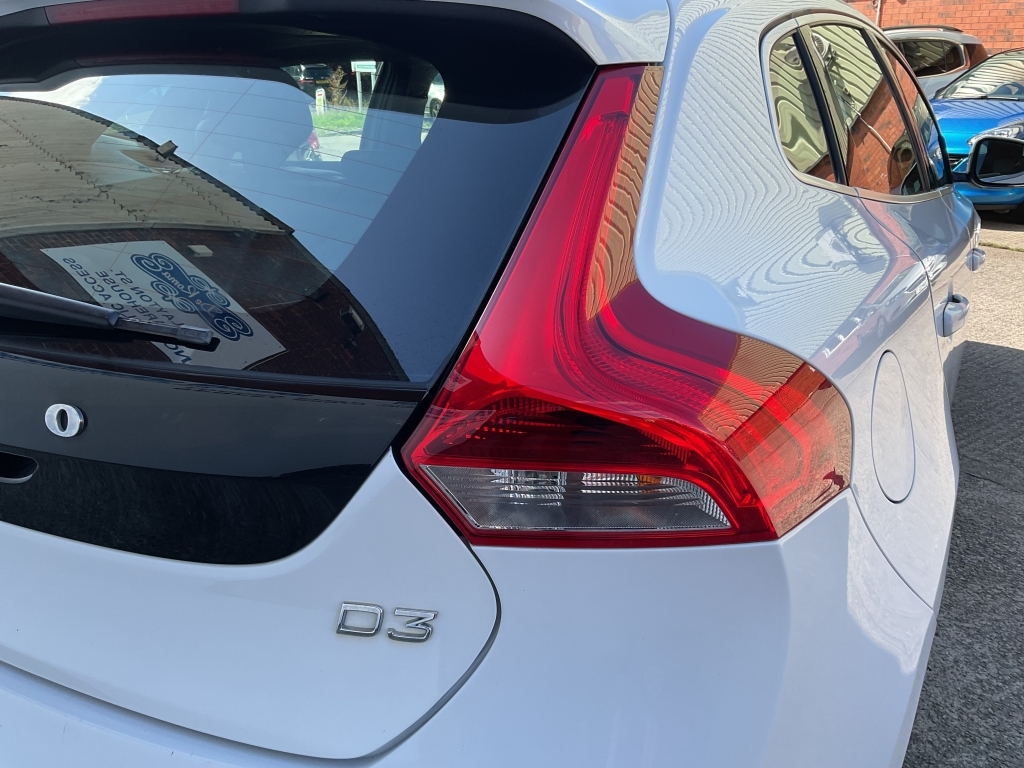 Volvo V40 1.6 D2 Es Euro 5 Ss Brown #31