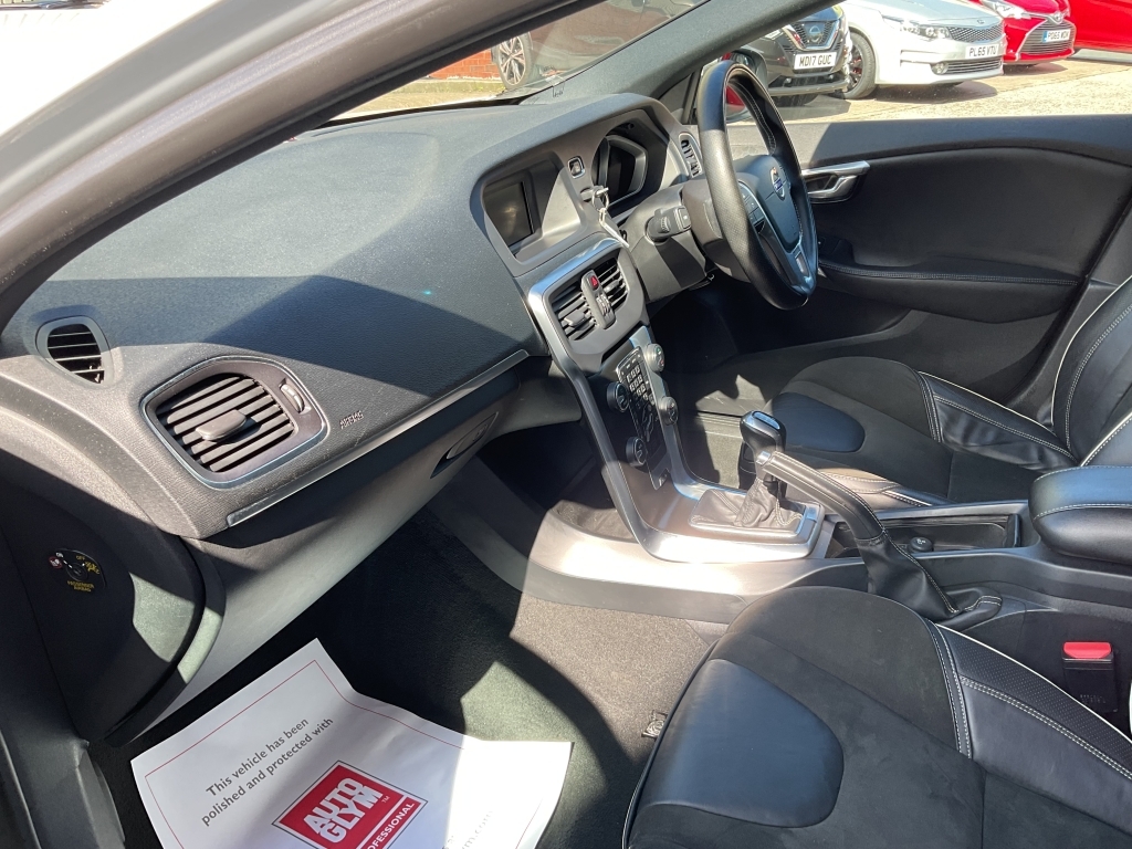 Volvo V40 1.6 D2 Es Euro 5 Ss Brown #26