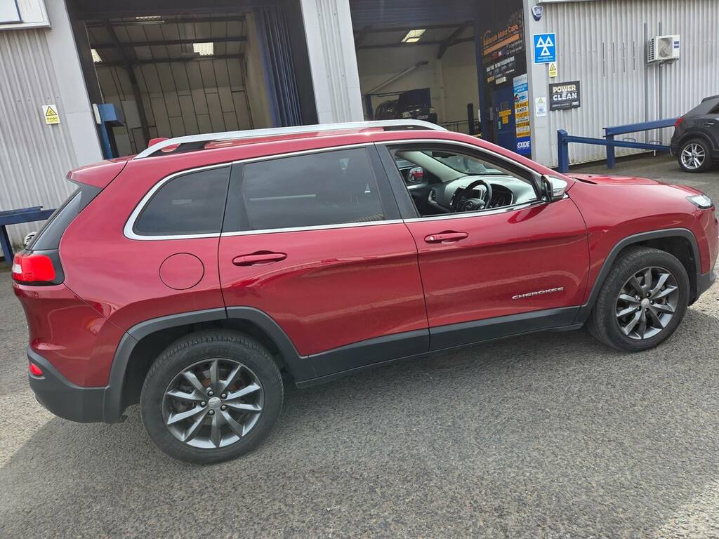 Jeep Cherokee 2.0 Crd 170 Limited Red #4