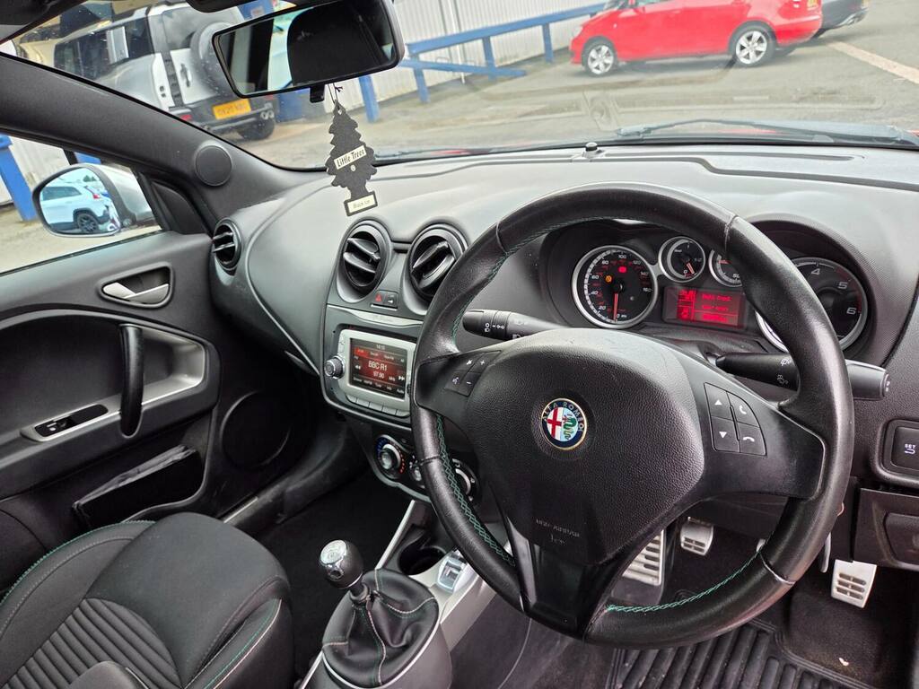 Alfa Romeo MiTo Hatchback 1.3 Jtdm-2 Distinctive Euro 5 Ss White #11