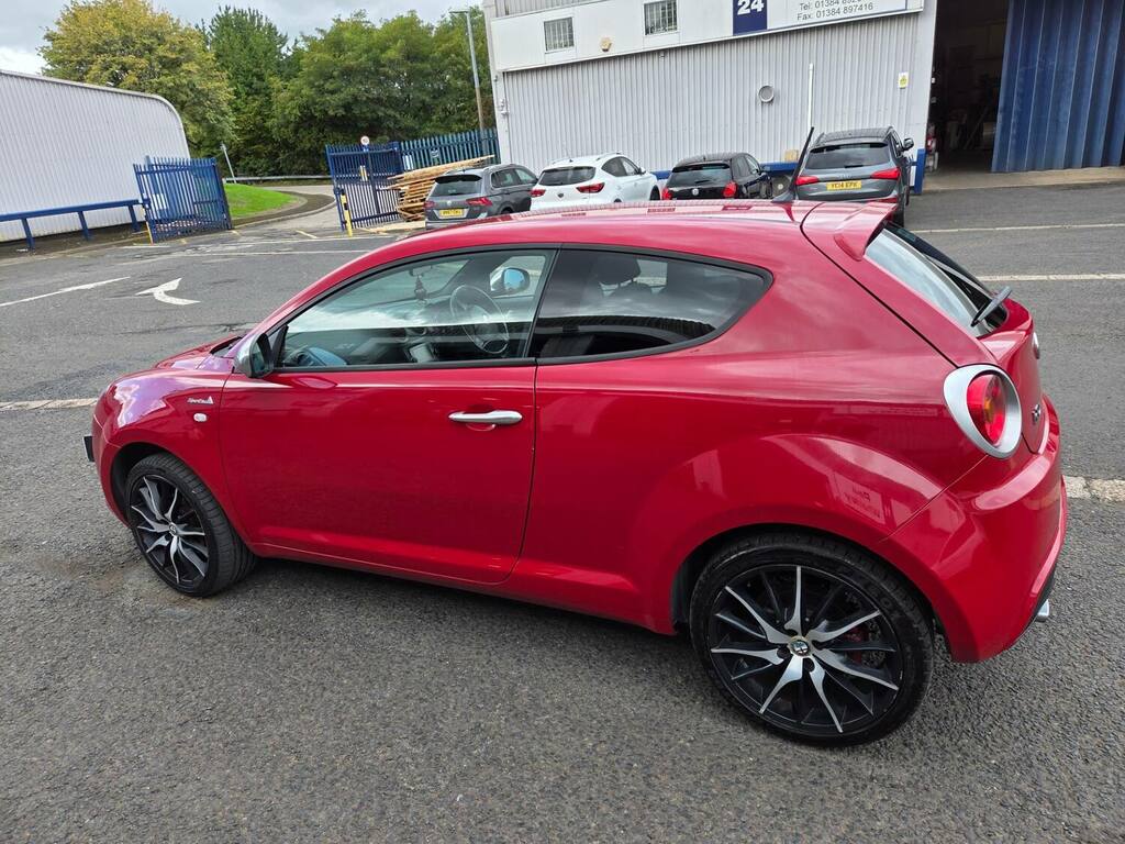 Alfa Romeo MiTo Hatchback 1.3 Jtdm-2 Distinctive Euro 5 Ss White #7