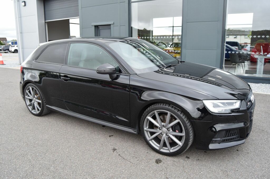 Audi S3 2.0 Tfsi Black Edition Hatchback S Tron SV67XFW Black #4