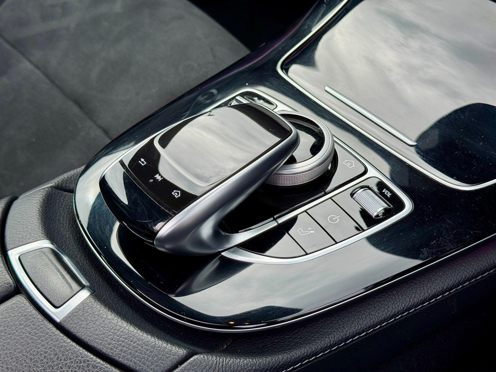 Mercedes-Benz E Class E 350 E Se 4-Door Blue #22