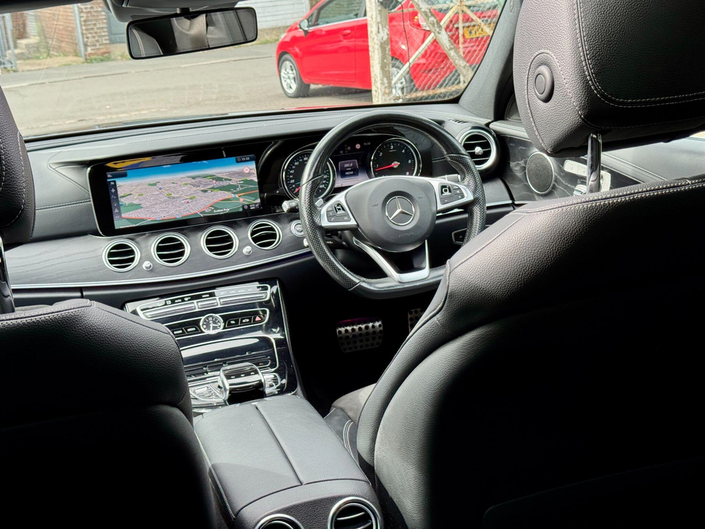 Mercedes-Benz E Class E 350 E Se 4-Door Blue #16