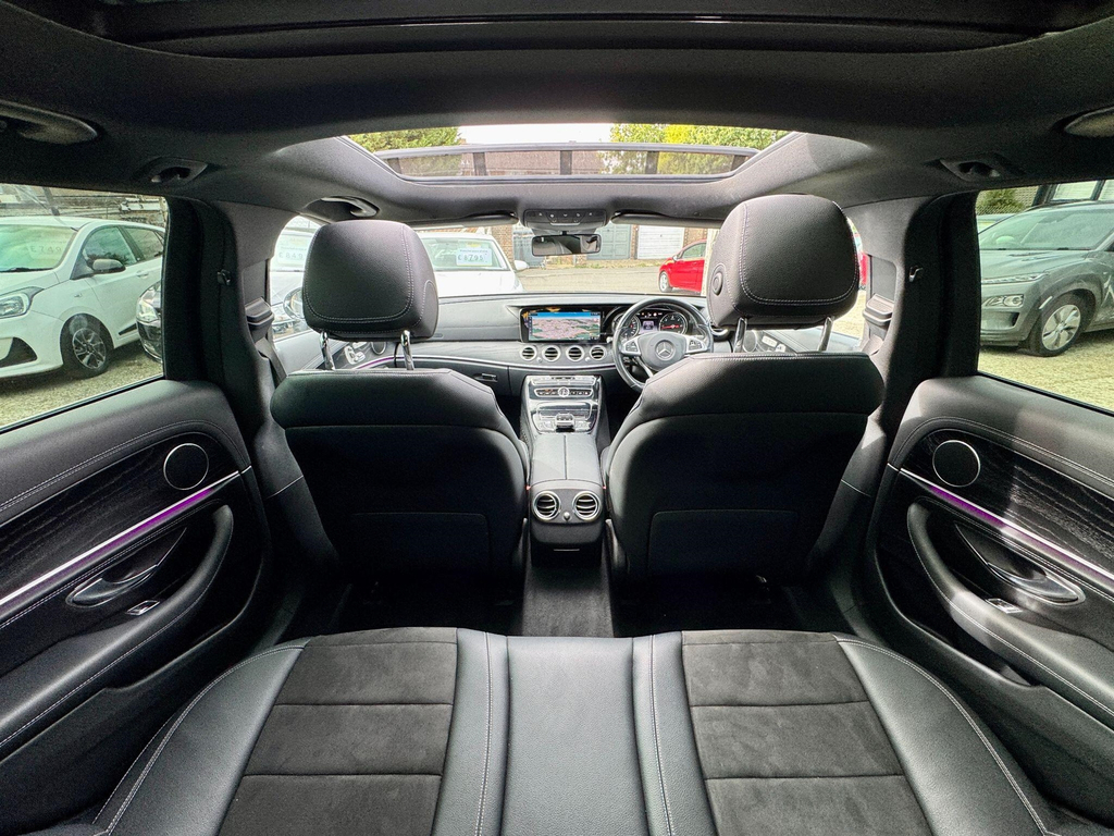 Mercedes-Benz E Class E 350 E Se 4-Door Blue #24