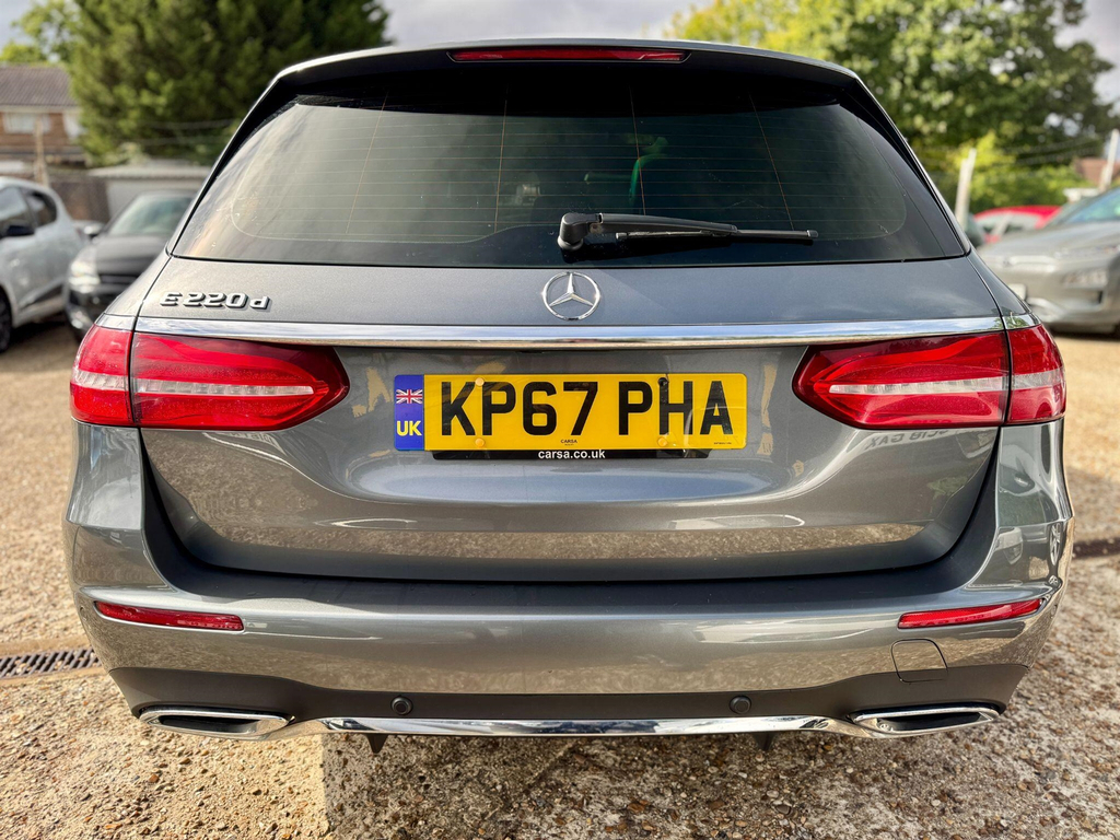 Mercedes-Benz E Class E 350 E Se 4-Door Blue #13