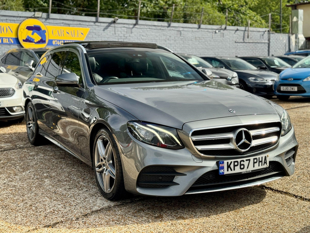Mercedes-Benz E Class E 350 E Se 4-Door Blue #9