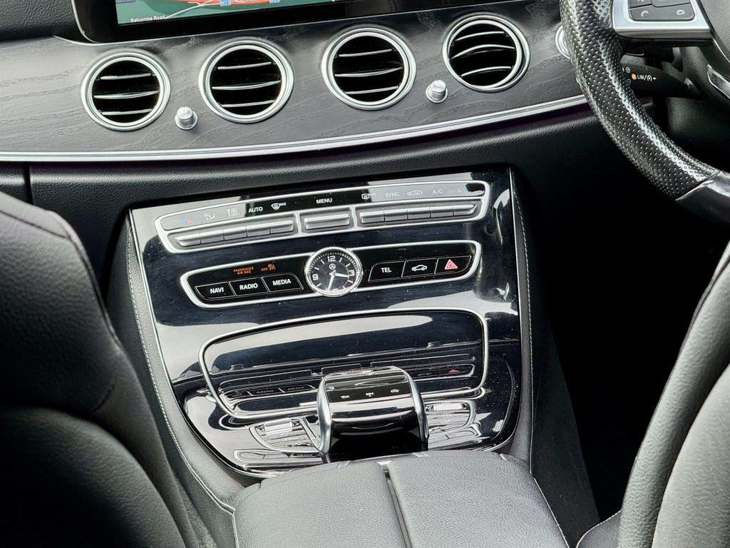 Mercedes-Benz E Class E 350 E Se 4-Door Blue #28