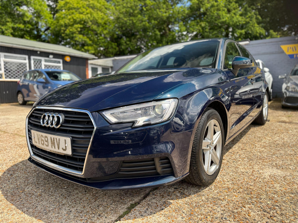 Audi A3 2.0 Tdi 35 Se Technik Sportback Euro 6 Ss  #3