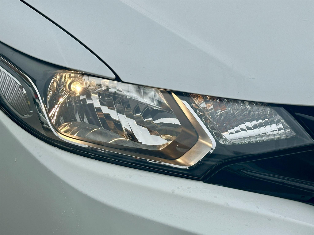 Honda Jazz Hatchback 1.3 I-vtec Se 2017 Silver #36