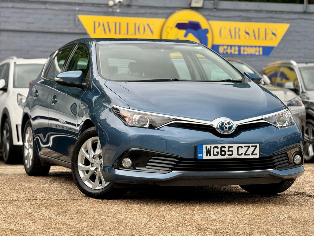 Toyota Auris 1.8 Vvt-h Business Edition Cvt Euro 6 Ss 
