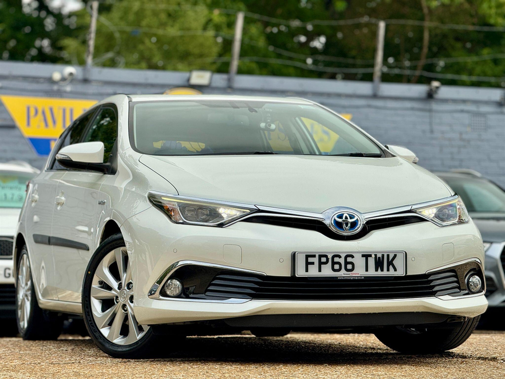 Toyota Auris 1.8 Vvt-h Excel Cvt Euro 6 Ss White #5