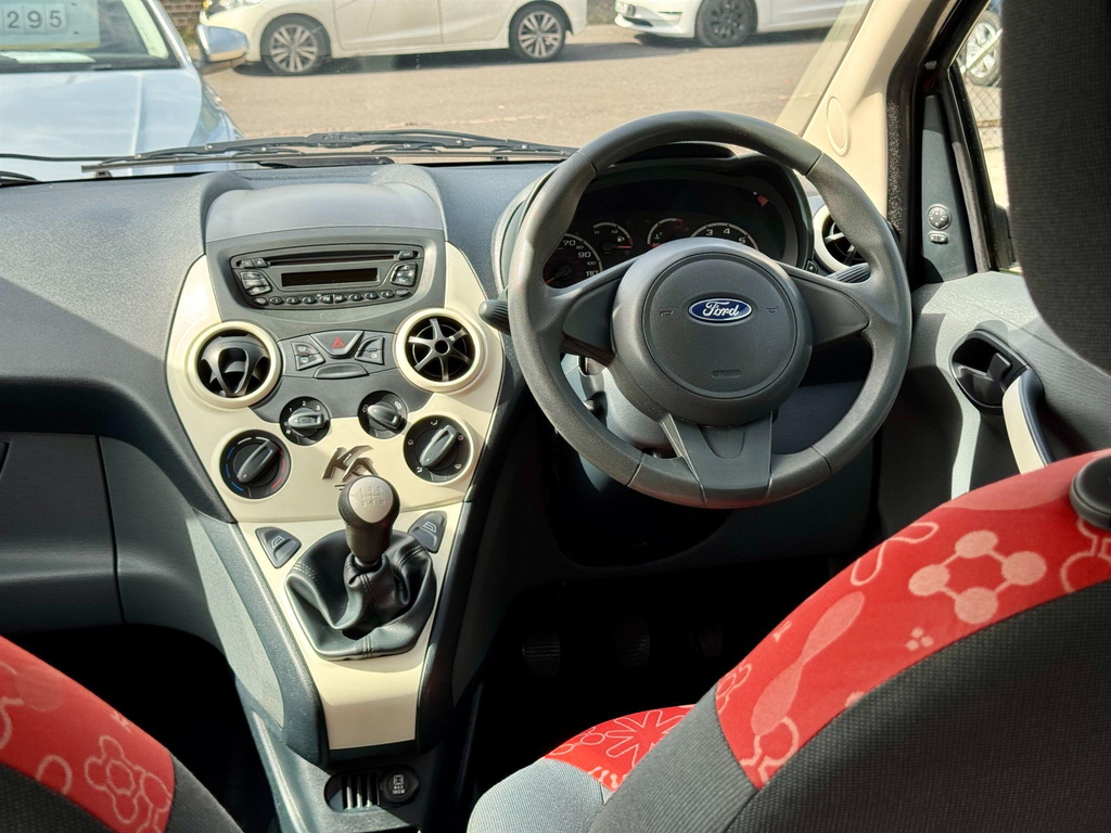Ford KA Hatchback 1.2 Zetec 200909 White #15