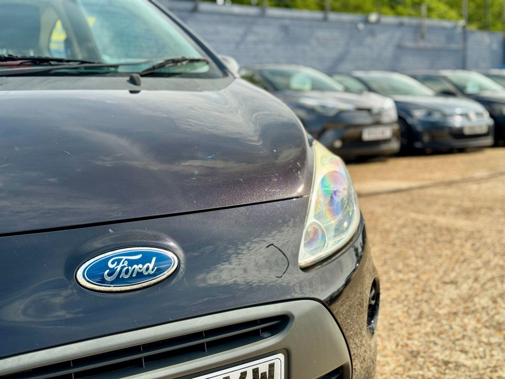 Ford KA Hatchback 1.2 Zetec 200909 White #45