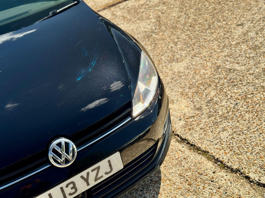 Volkswagen Golf Hatchback White #13