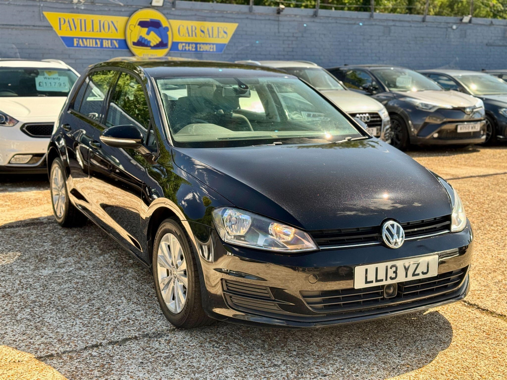 Volkswagen Golf Hatchback White #11