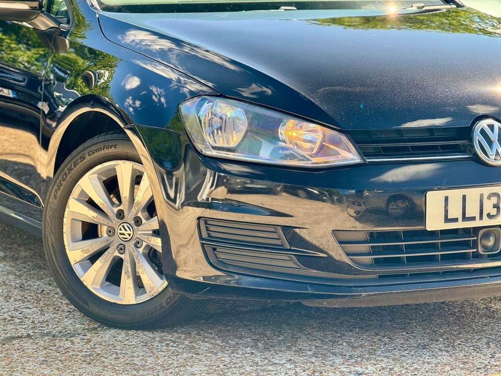 Volkswagen Golf Hatchback White #8