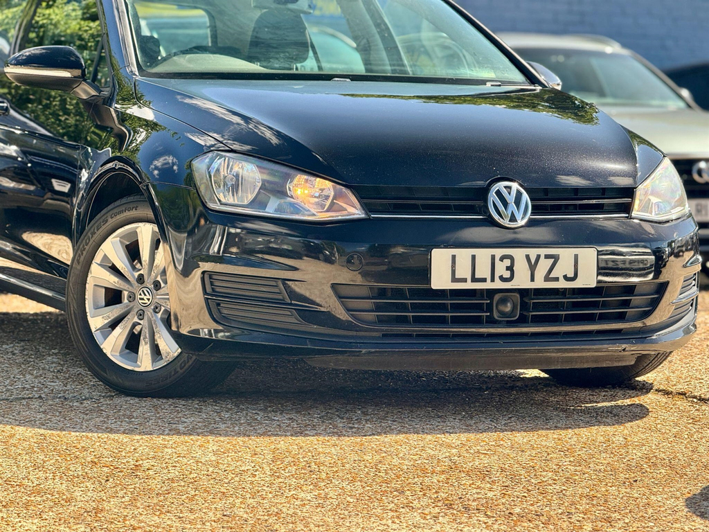 Volkswagen Golf Hatchback White #7